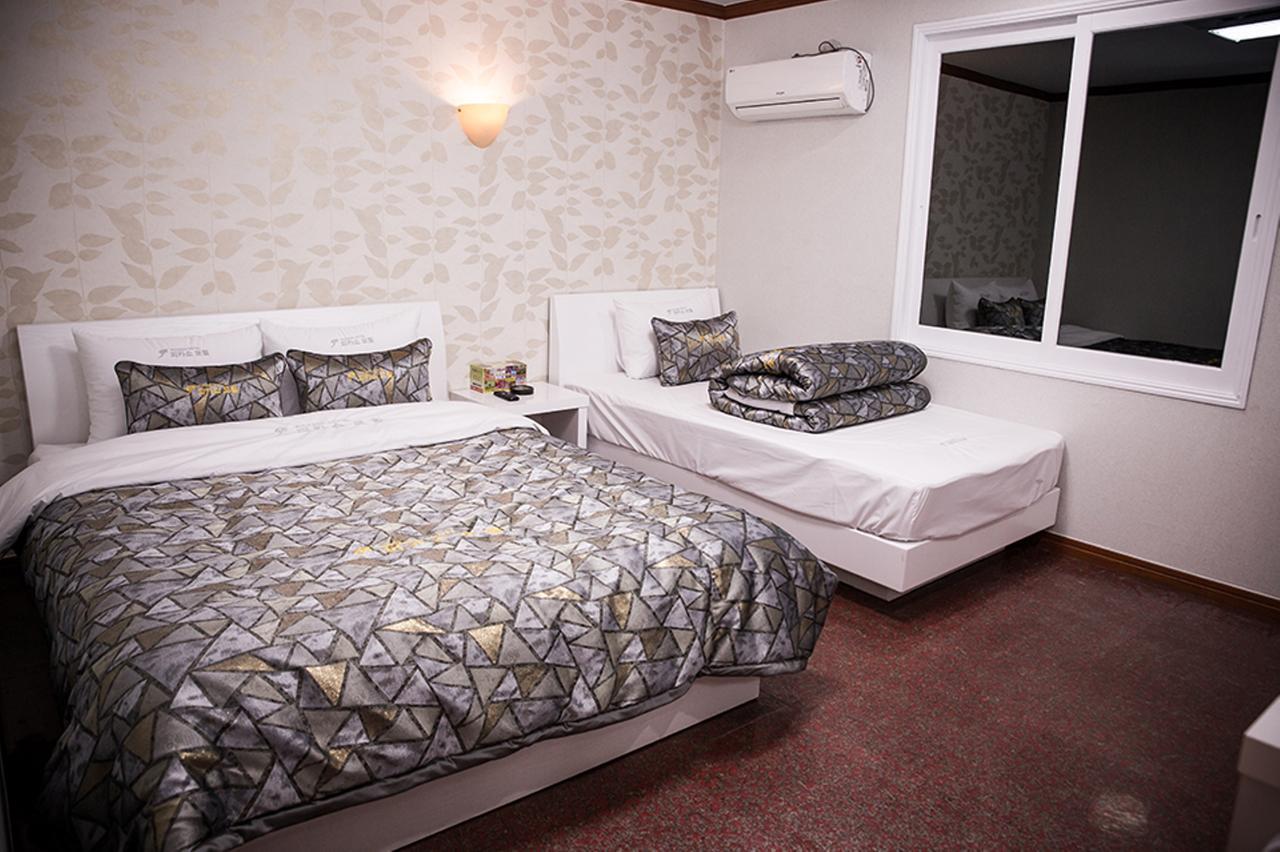 Picasso Motel Haeundae Busan Buitenkant foto