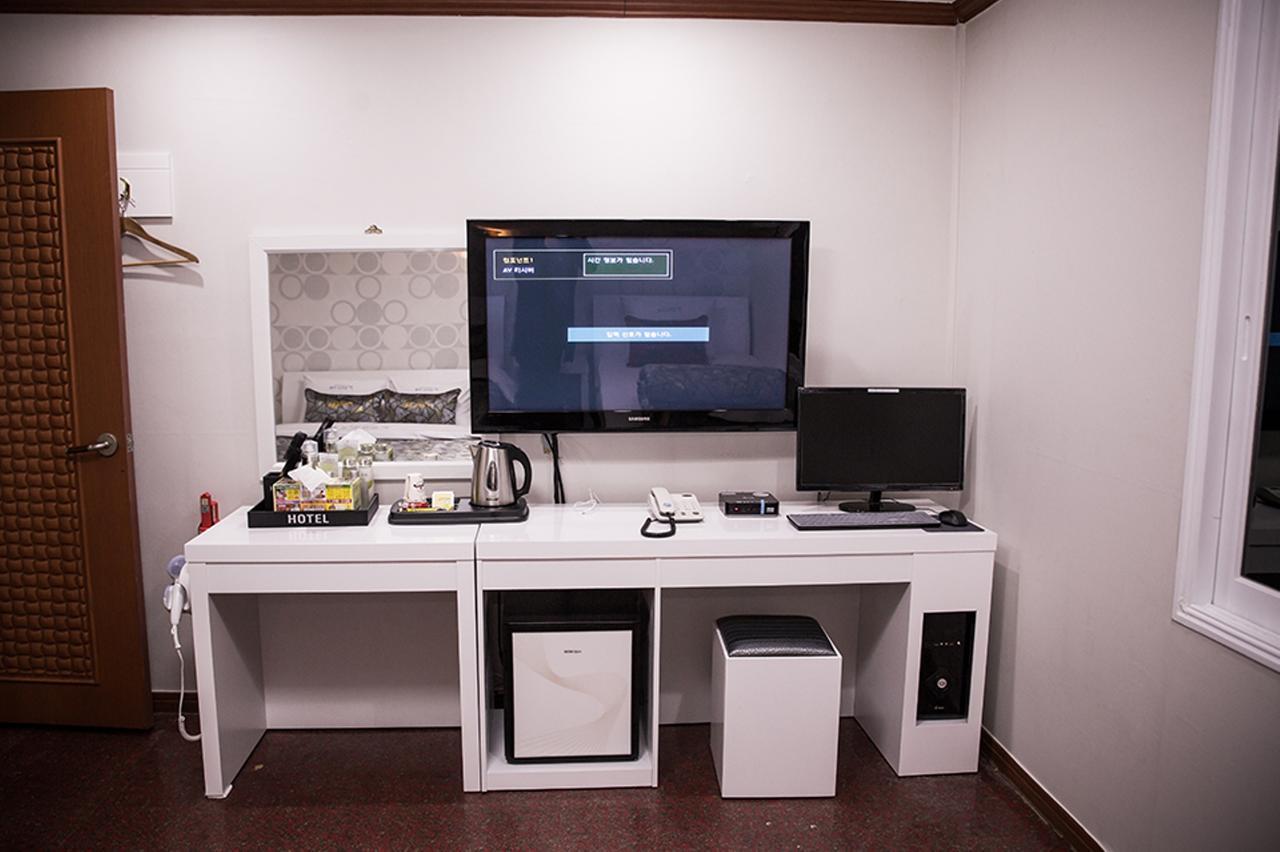 Picasso Motel Haeundae Busan Buitenkant foto