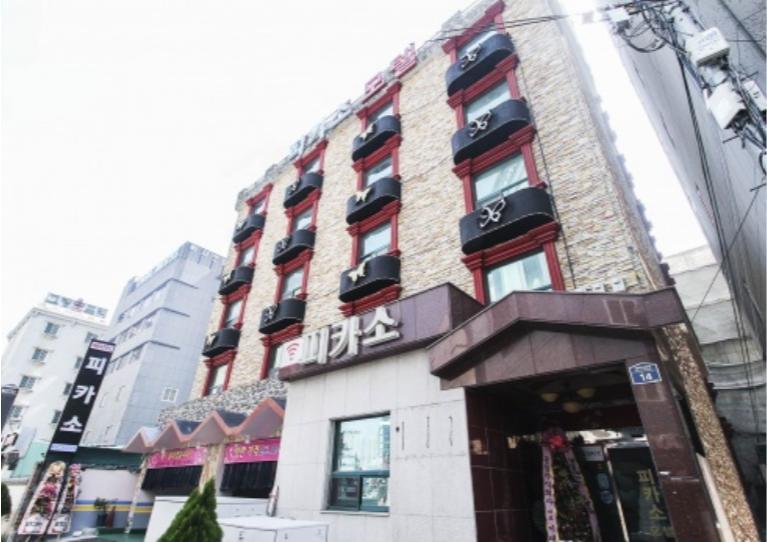 Picasso Motel Haeundae Busan Buitenkant foto