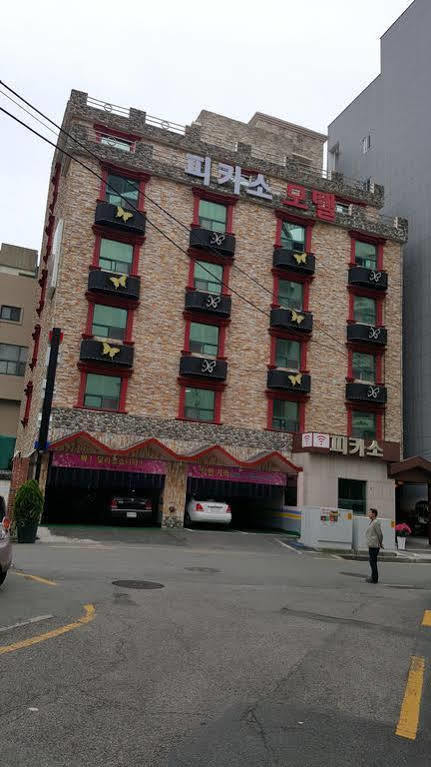 Picasso Motel Haeundae Busan Buitenkant foto